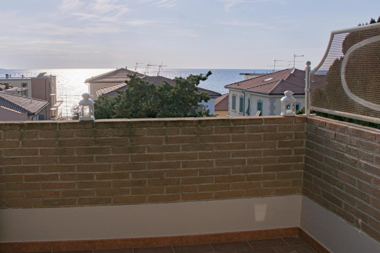 شقة Casa Myconis 68Mq A Due Passi Dal Mare Di سان فينتْشينسو المظهر الخارجي الصورة